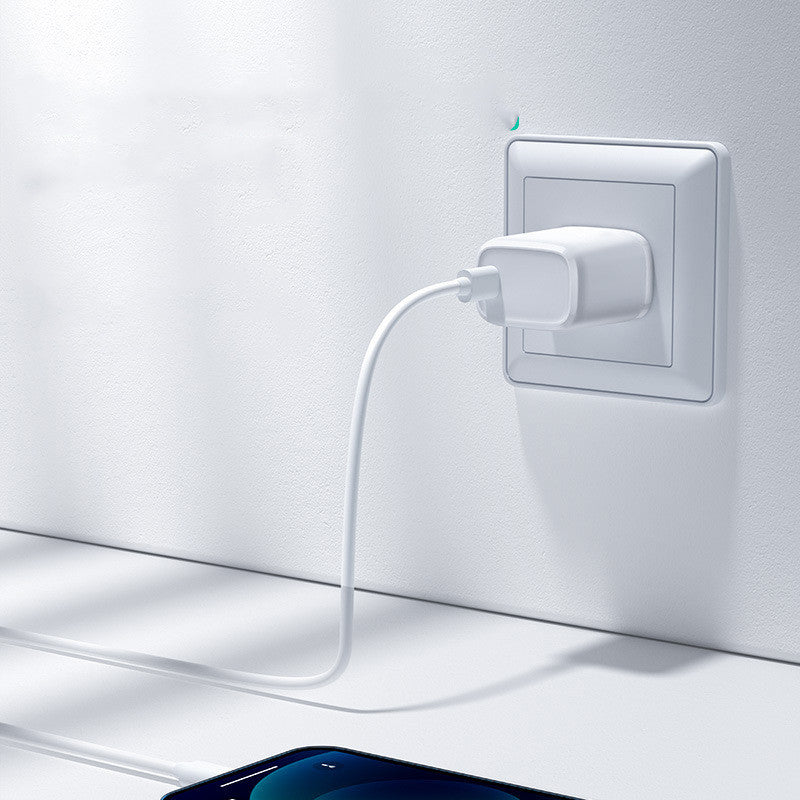 Travel Charger Fast Charge PD Interface Android Phone Travel Charger Fast Charge PD Interface Android Phone